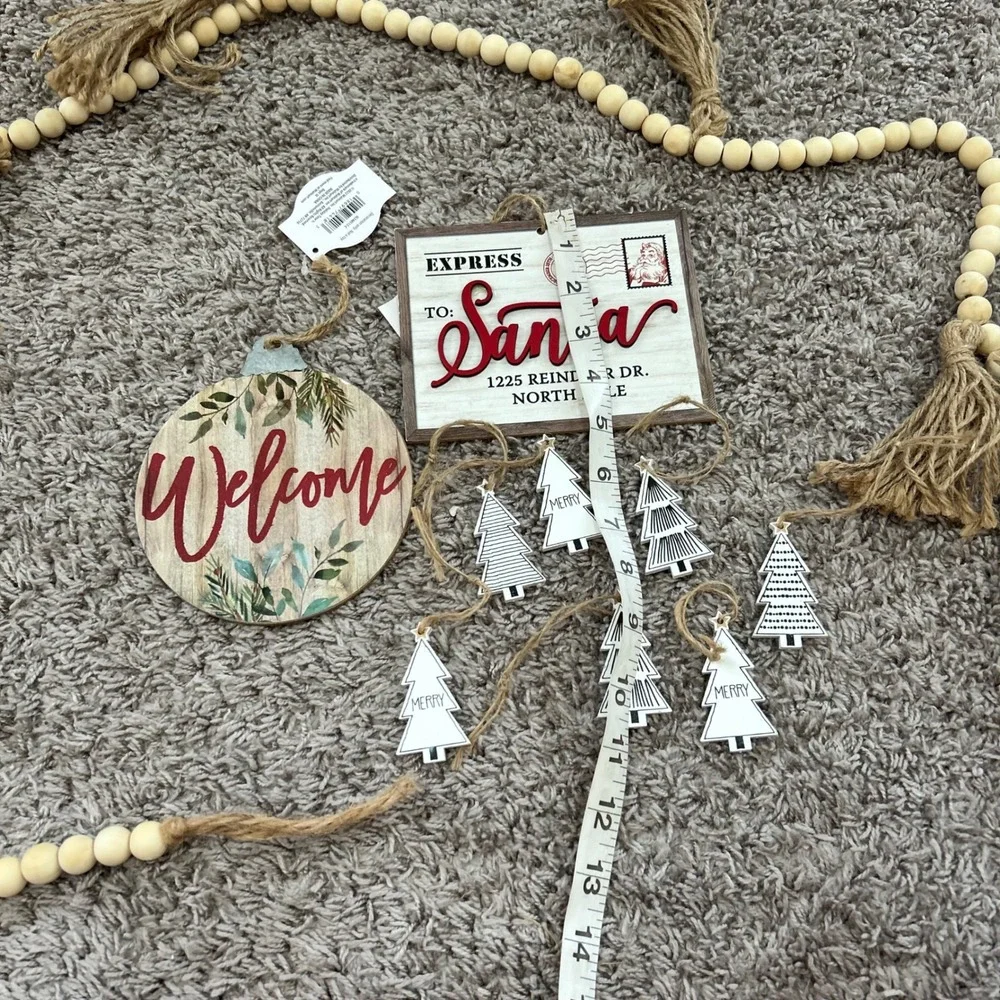 Christmas Decor Bundle Wood Bead Garlands Santa Sign Welcome‎ Ornament 10pc Set